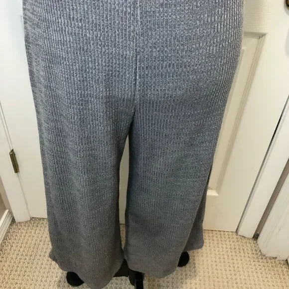 Wild Fable gray one piece jumper, size medium - Picture 3 of 6